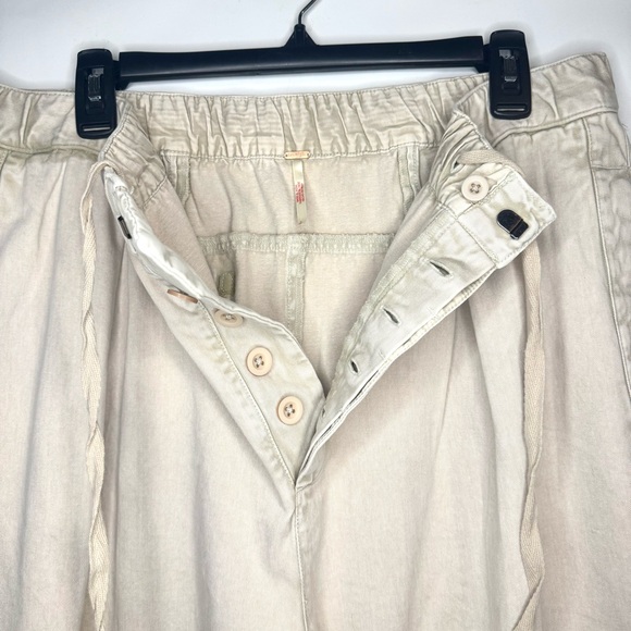 Free People Wide-Leg After Love Cuff  Cropped Pant in Sandshell Size Large - Picture 8 of 14